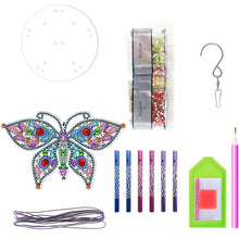 Laden Sie das Bild in den Galerie-Viewer, Windspiel Diamond Art Schmetterling