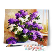 Laden Sie das Bild in den Galerie-Viewer, Malen nach Zahlen für Erwachsene | Vase mit violetten und weißen Blumen | Figured'Art