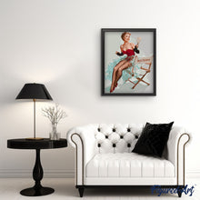 Laden Sie das Bild in den Galerie-Viewer, Miss Sylvania Pin-Up-Girl | Figured'Art