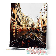 Laden Sie das Bild in den Galerie-Viewer, Malen nach Zahlen für Erwachsene | Blick von der Gondel in Venedig | Figured'Art