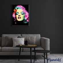 Laden Sie das Bild in den Galerie-Viewer, Malen nach Zahlen für Erwachsene | Marilyn Monroe mit rosarten Haaren | Figured'Art