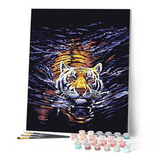 Laden Sie das Bild in den Galerie-Viewer, Malen nach Zahlen für Erwachsene | Tiger im Wasser | Figured'Art