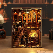 Laden Sie das Bild in den Galerie-Viewer, Book Nook - Bibliothek der alten Reime