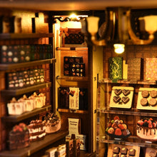 Laden Sie das Bild in den Galerie-Viewer, Book Nook - Süktes Kapitel