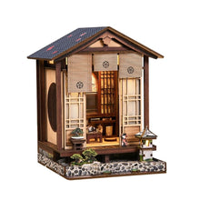 Laden Sie das Bild in den Galerie-Viewer, Book Nook - Harmonie-Garten