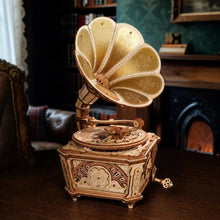 Laden Sie das Bild in den Galerie-Viewer, 3D Puzzle - Diva-Grammophon Figured'Art
