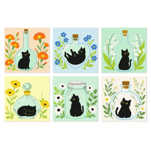 Laden Sie das Bild in den Galerie-Viewer, Mini Serie Malen nach Zahlen 20x20 cm (6 Stück) - Botanische schwarze Katzen Figured'Art