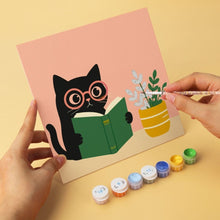 Laden Sie das Bild in den Galerie-Viewer, Mini Serie Malen nach Zahlen 20x20 cm (6 Stück) - Literarische Katzen
