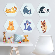Laden Sie das Bild in den Galerie-Viewer, Mini Serie Malen nach Zahlen - Sechsecke (6 Stück) - Kleine Katzen
