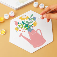 Laden Sie das Bild in den Galerie-Viewer, Mini Serie Malen nach Zahlen - Sechsecke (6 Stück) - Blüten aus der Gießkanne 2