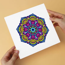 Laden Sie das Bild in den Galerie-Viewer, Mini Serie Malen nach Zahlen 20x20 cm (6 Stück) - Kaleidoskop-Mandalas
