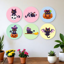 Laden Sie das Bild in den Galerie-Viewer, Mini Serie Malen nach Zahlen - Scheiben Ø20cm (6 Stück) - Halloween-Kätzchen