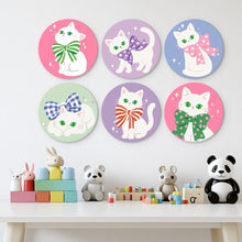 Laden Sie das Bild in den Galerie-Viewer, Mini Serie Malen nach Zahlen - Scheiben Ø20cm (6 Stück) - Bänder und Katzen