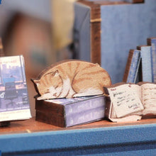 Laden Sie das Bild in den Galerie-Viewer, Book Nook - Literaturbuchhandlung