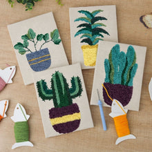 Laden Sie das Bild in den Galerie-Viewer, Punch Needle Set (4 Stück) mit Rahmen - Wüstenpflanzen Kollektion
