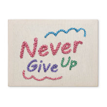 Laden Sie das Bild in den Galerie-Viewer, Punch Needle mit Rahmen - Never Give Up Figured'Art