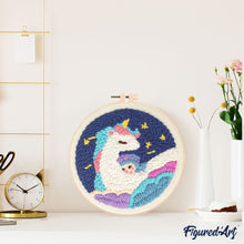 Laden Sie das Bild in den Galerie-Viewer, Punch Needle Einhorn und Baby