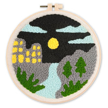 Laden Sie das Bild in den Galerie-Viewer, Punch Needle set Fluss bei Nacht