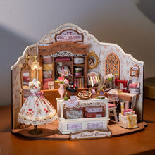 Laden Sie das Bild in den Galerie-Viewer, Miniaturhaus - Elsas Schneiderei