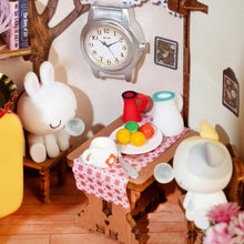 Laden Sie das Bild in den Galerie-Viewer, Miniaturhaus - Märchen-Baumhaus