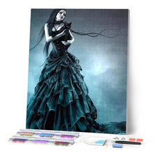 Laden Sie das Bild in den Galerie-Viewer, Diamond Painting | Diamond Painting - Woman in Black | Diamond Painting Romance romance | FiguredArt