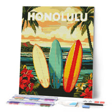 Laden Sie das Bild in den Galerie-Viewer, Diamond Painting - Reiseposter Honolulu – 40 x 50 cm auf Keilrahmen gespannt