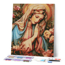 Laden Sie das Bild in den Galerie-Viewer, Diamond Painting - Gesegnete Jungfrau Maria – 40 x 50 cm auf Keilrahmen gespannt