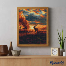 Laden Sie das Bild in den Galerie-Viewer, Diamond Painting - Majestätischer Hirsch im Herbstsonnenuntergang
