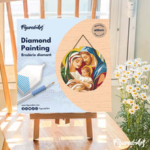 Laden Sie das Bild in den Galerie-Viewer, Diamond Painting auf Holzscheibe - Heilige Familie