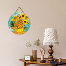 Laden Sie das Bild in den Galerie-Viewer, Diamond Painting auf Holzscheibe - Van Gogh - Sonnenblumen