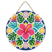 Laden Sie das Bild in den Galerie-Viewer, Diamond Painting auf Holzscheibe - Hibiskus-Mandala