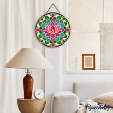 Laden Sie das Bild in den Galerie-Viewer, Diamond Painting auf Holzscheibe - Lotus-Mandala