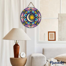 Laden Sie das Bild in den Galerie-Viewer, Diamond Painting auf Holzscheibe - Himmlisches Mandala