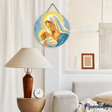 Laden Sie das Bild in den Galerie-Viewer, Diamond Painting auf Holzscheibe - Marias Umarmung