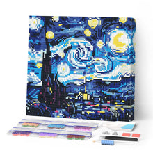 Laden Sie das Bild in den Galerie-Viewer, Mini Diamond Painting 25 x 25 cm - Lebendige Sternennacht