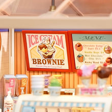 Laden Sie das Bild in den Galerie-Viewer, Miniaturhaus - Aromatisches Eis