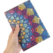 Laden Sie das Bild in den Galerie-Viewer, Notizbuch Diamond Painting Blume Mandala