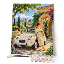 Laden Sie das Bild in den Galerie-Viewer, Citroën 2CV am Blumentor