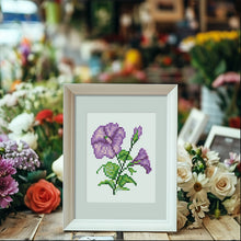 Laden Sie das Bild in den Galerie-Viewer, Mini Diamond Painting 15x20 cm (4 Stück) ohne Rahmen - Blumenquartett