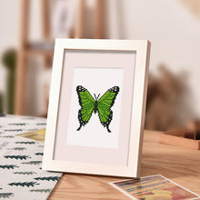 Laden Sie das Bild in den Galerie-Viewer, Mini Diamond Painting 15x20 cm (4 Stück) - Lebendige Flügel: Ein Schmetterlingsquartett