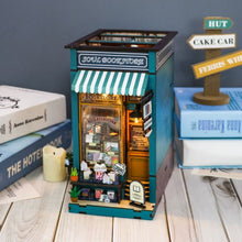 Laden Sie das Bild in den Galerie-Viewer, Book Nook - Bücherei der Seele