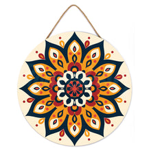 Laden Sie das Bild in den Galerie-Viewer, Malen nach Zahlen auf Holzscheibe - Sonnenburst-Mandala