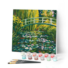 Laden Sie das Bild in den Galerie-Viewer, Malen nach Zahlen Figured'Art – Mini Malen nach Zahlen mit Rahmen - Seerosen und japanische Brücke - Monet