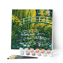 Laden Sie das Bild in den Galerie-Viewer, Malen nach Zahlen Figured'Art – Mini Malen nach Zahlen mit Rahmen - Seerosen und japanische Brücke - Monet