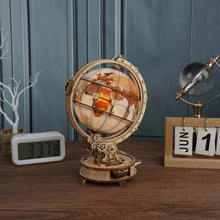Laden Sie das Bild in den Galerie-Viewer, 3D Puzzle - Leuchtender Globus
