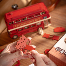 Laden Sie das Bild in den Galerie-Viewer, 3D Puzzle - Londoner Sightseeing-Bus
