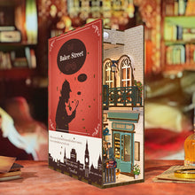 Laden Sie das Bild in den Galerie-Viewer, Book Nook - Baker Street
