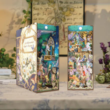 Laden Sie das Bild in den Galerie-Viewer, Book Nook - Ein Sommernachtstraum