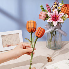Laden Sie das Bild in den Galerie-Viewer, 3D Puzzle - Orange Tulpe