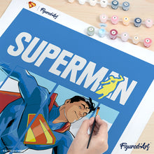Laden Sie das Bild in den Galerie-Viewer, Superman laufend
